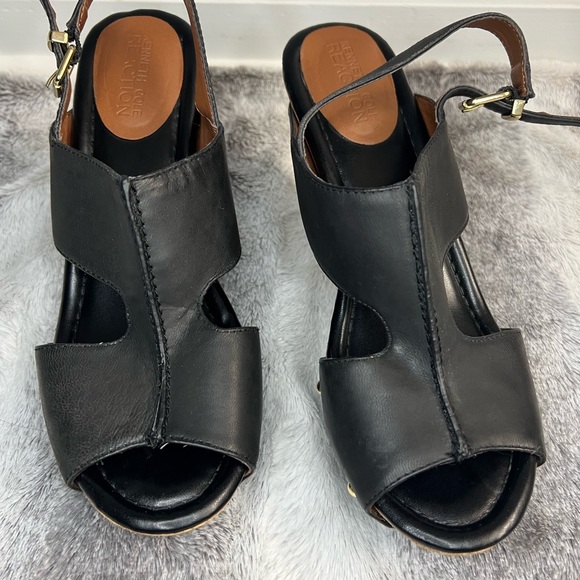 Kenneth Cole Reaction Black Leather Cork Wedges Size 8 - Picture 5 of 9